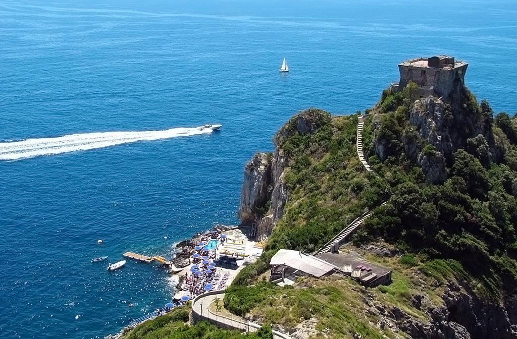 コンカ・デイ・マリーニ L'Olimpo Casa Vacanzeヴィラ エクステリア 写真
